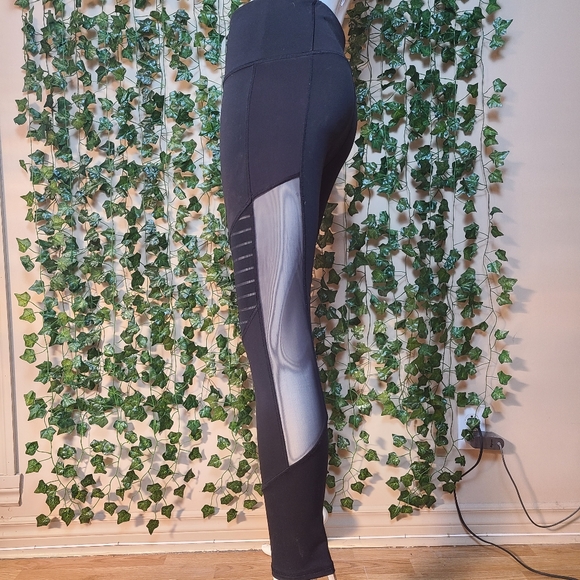 Reebok Women's Active Athletic Workout Studio Mesh Tight Legging size M - Picture 4 of 12
